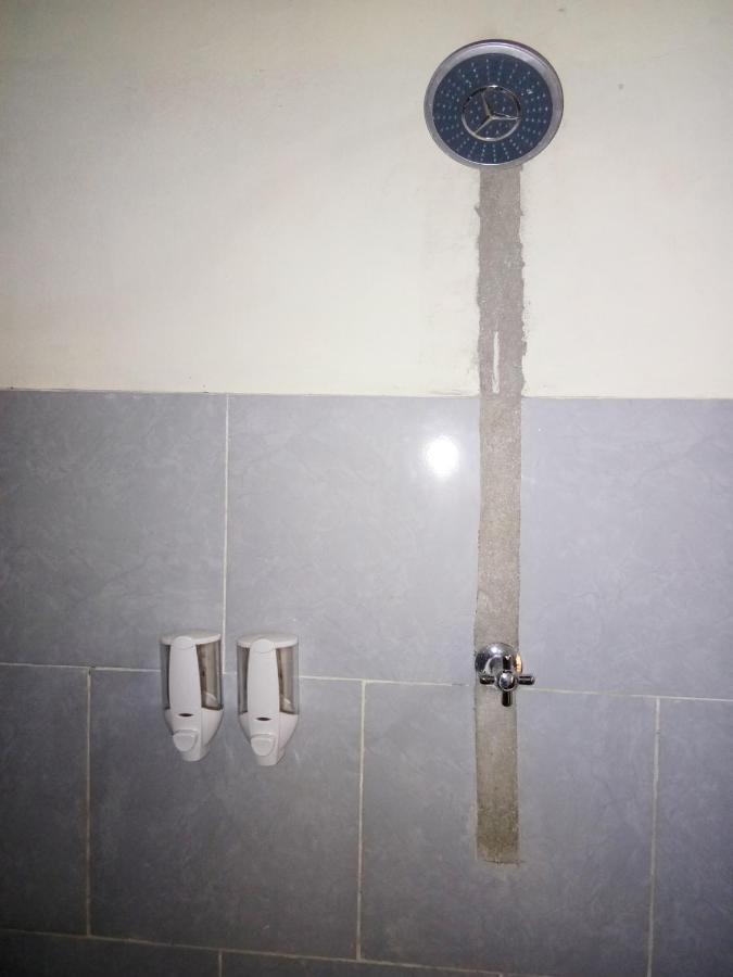 Waterfall Inn Tanglad Buitenkant foto