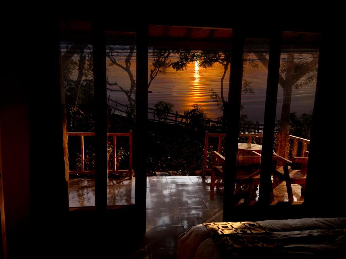 Waterfall Inn Tanglad Buitenkant foto